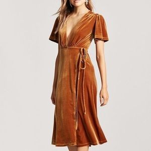 NWT Amber Velvet Midi Wrap Dress